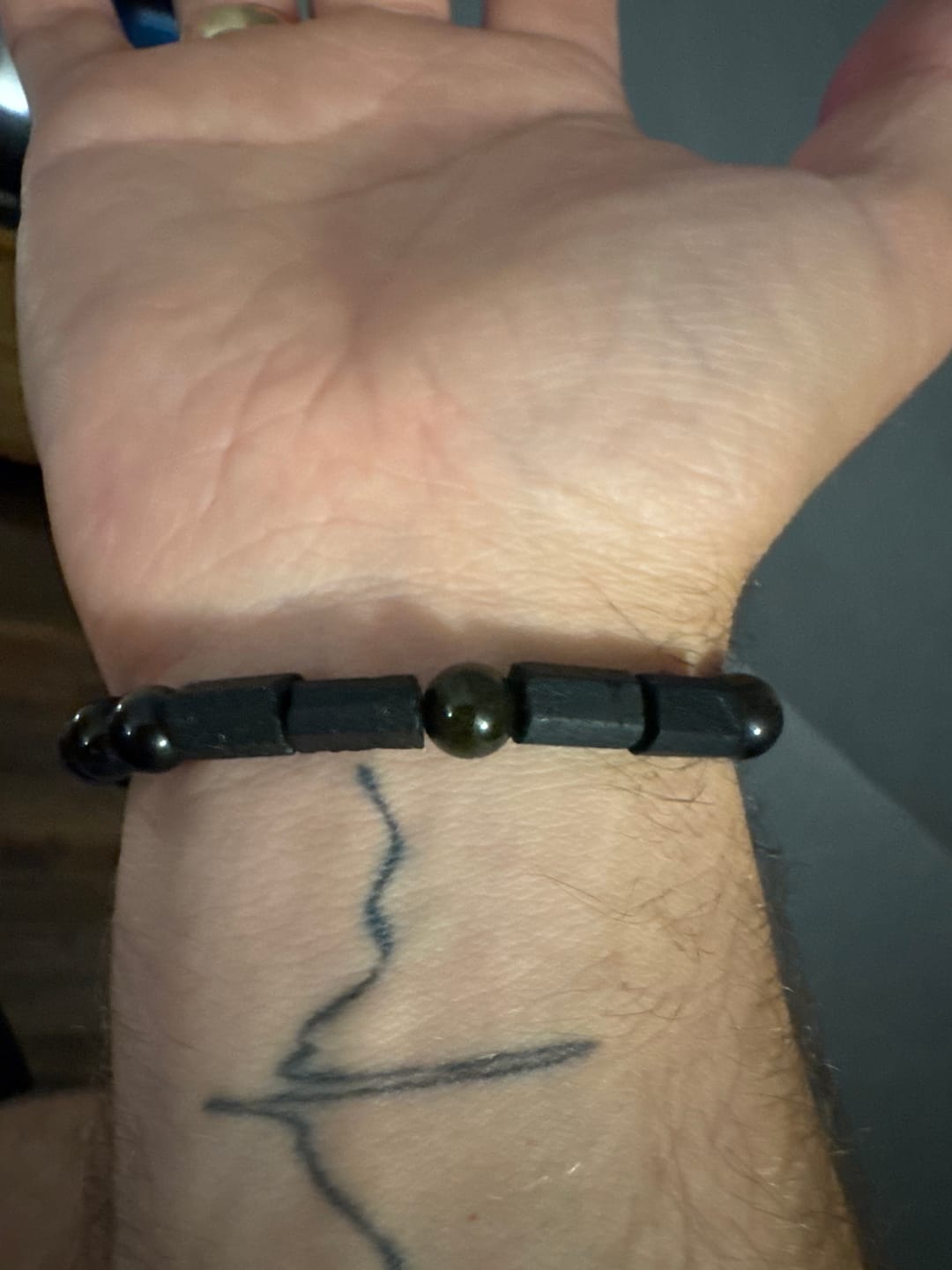 Customer photo review of Schwarzes Turmalin Obsidian - Schutz Armband