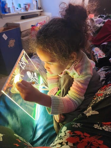 Customer photo review of ScreenGlow™