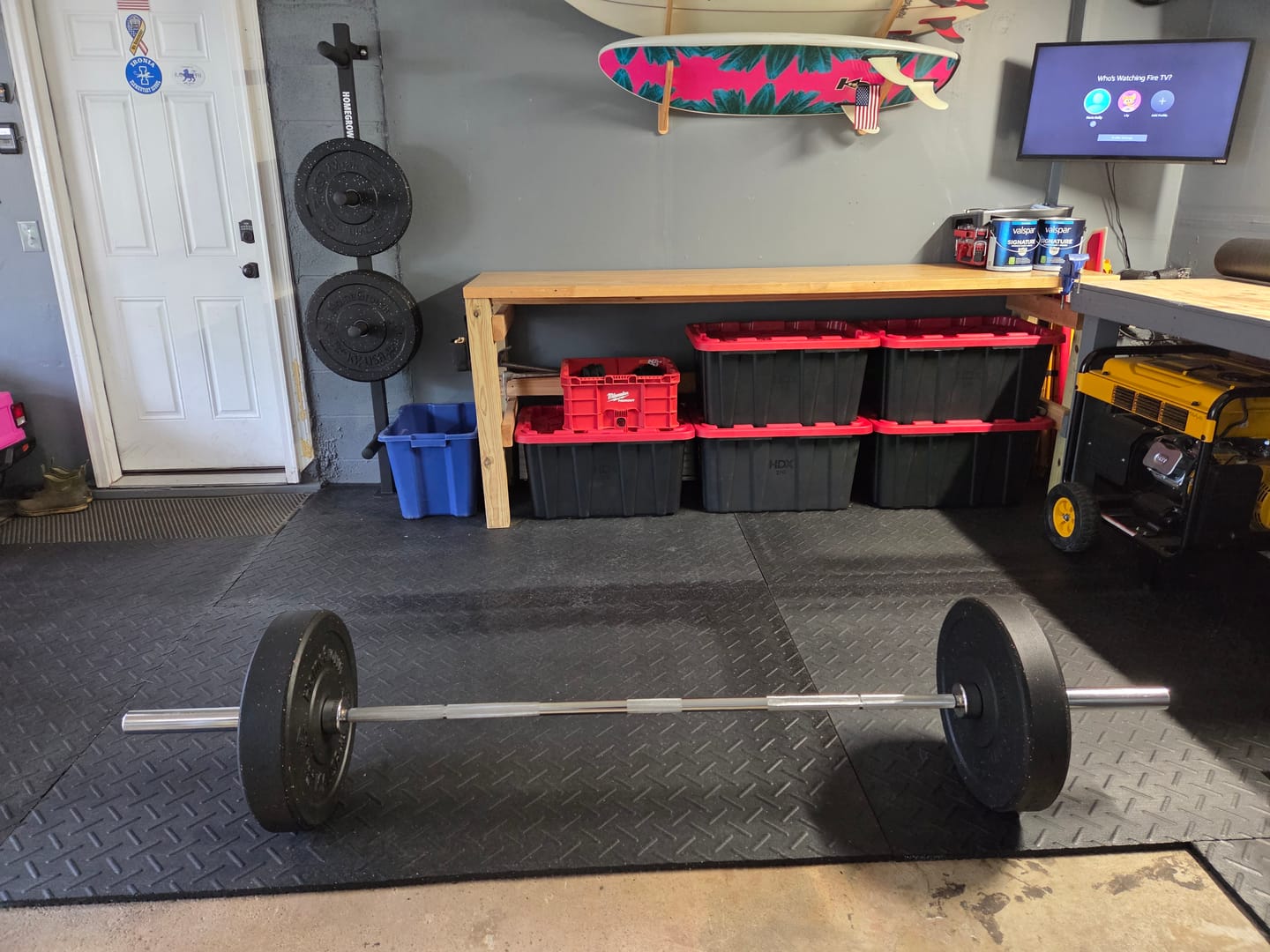 Customer photo review of 700lb Olympic Barbell