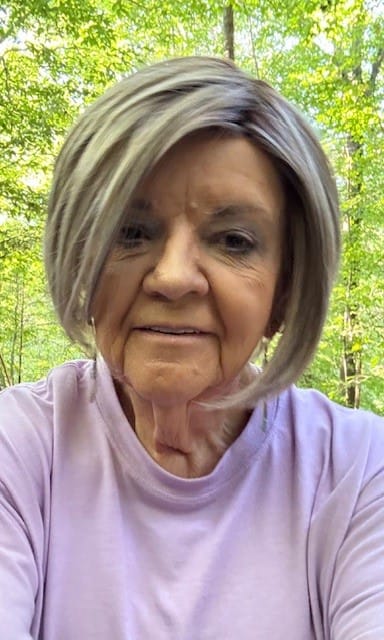 Customer photo review of THE BOBBIEJO - Legacy Blonde