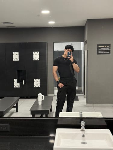 Customer photo review of Training Sport Tee - Black