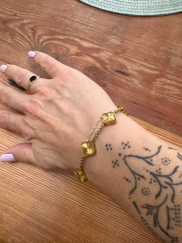 Customer photo review of Celine Clover Bracelet