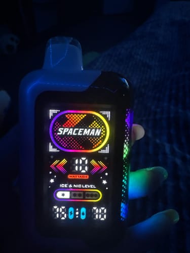 Customer photo review of SMOK Spaceman - SP40000 - 40000 Bouffées - 2% de nicotine - Puff Jetable / Vape Disposable