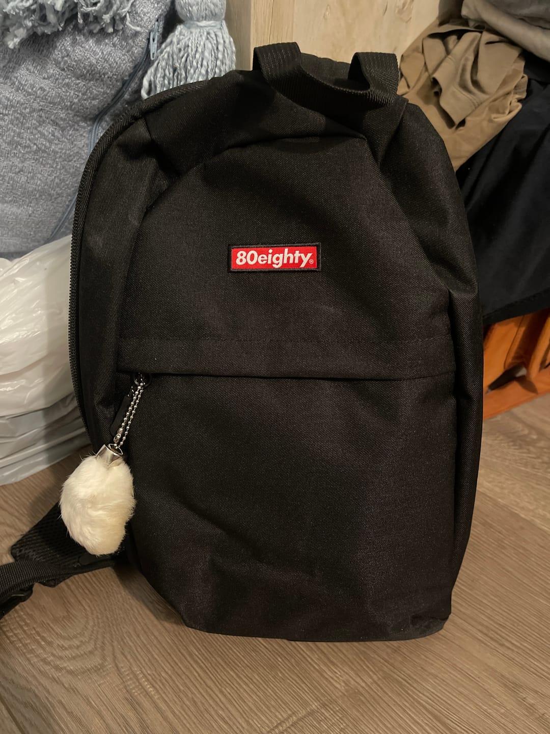 Customer photo review of 80Eighty® Sling Bag