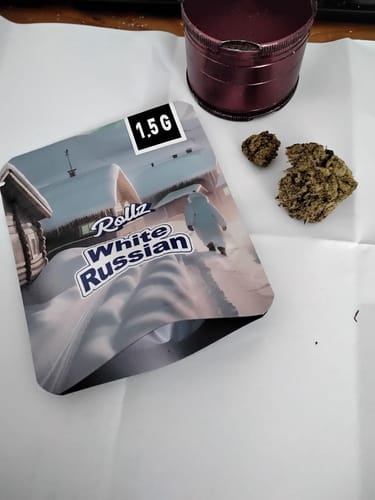 Christin S. review of White Russian THC-A Blüten image 1 out of 1