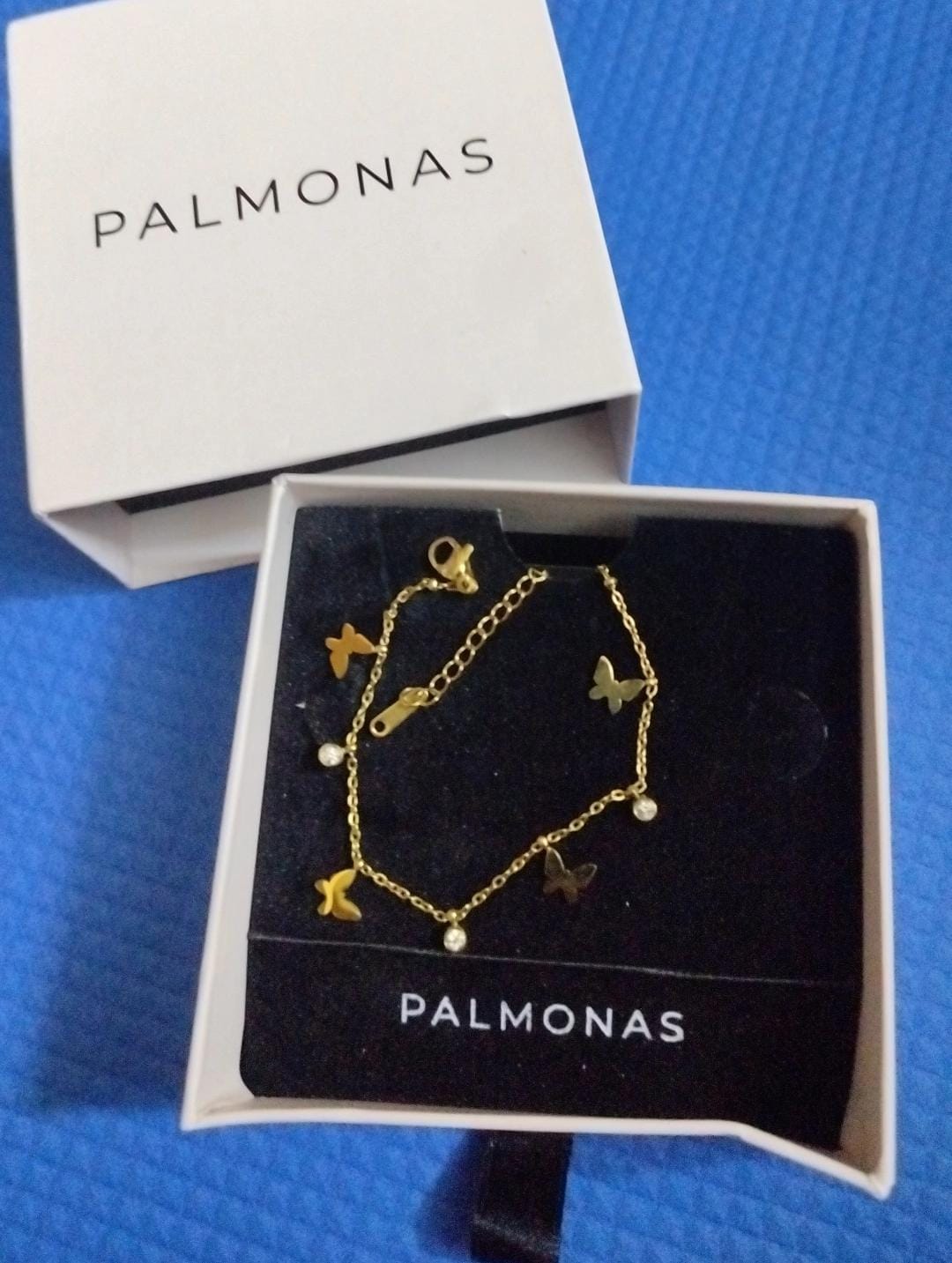 Customer photo review of Auroral Dance Gold Bracelet