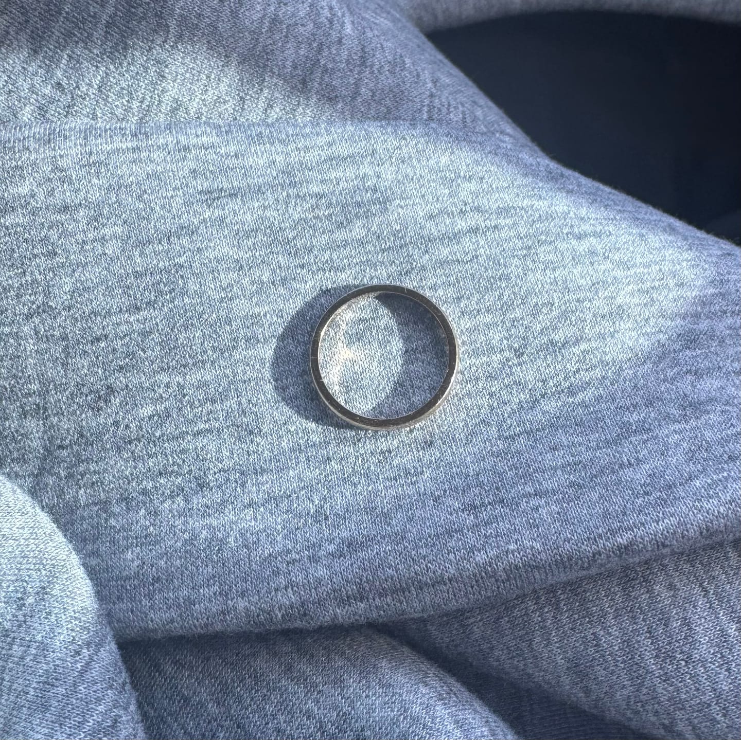 Customer photo review of Thin Lena Ring | 18K vergoldet