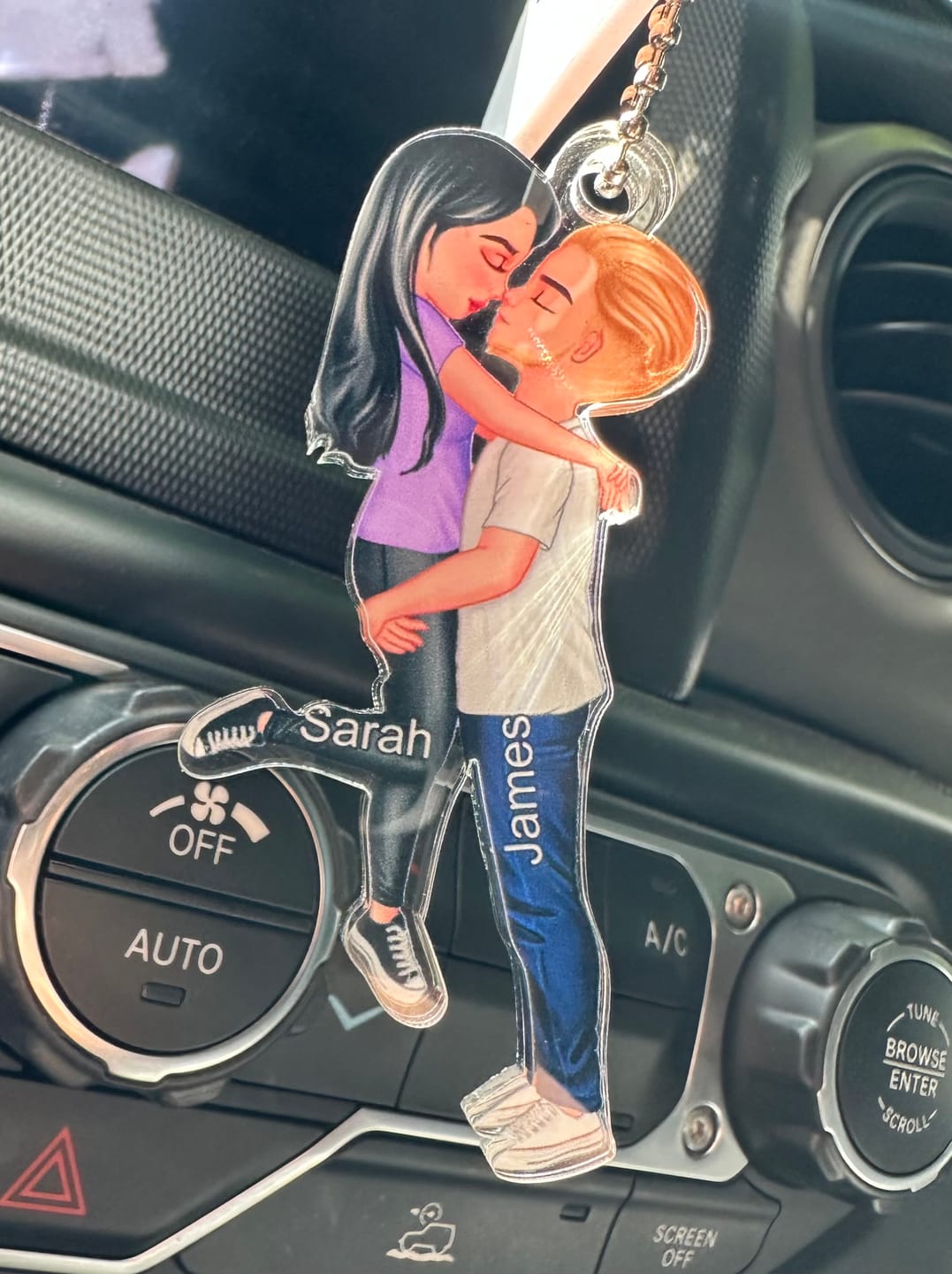 Customer photo review of Hug Couple Personalized Ornament Perfect Gift For Your Lover