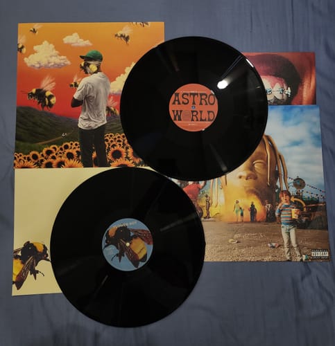 Customer photo review of VINYL RECORDS - TRAVIS SCOTT