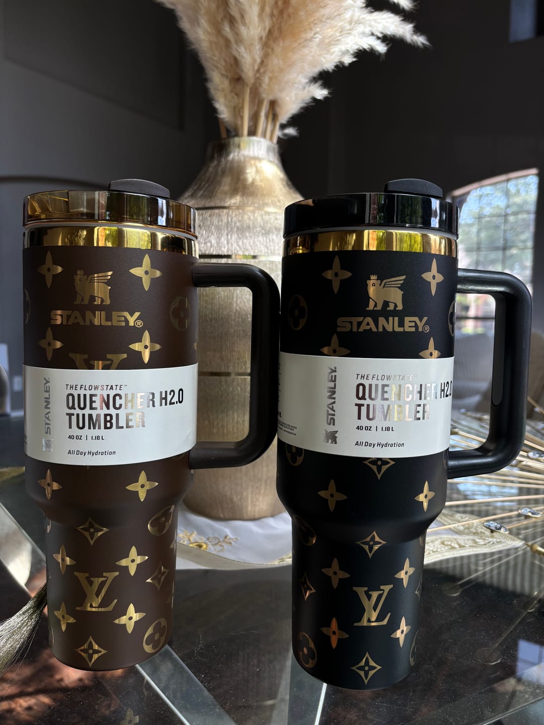 Customer photo review of Designer Holographic In-Car Insulated Cup 40OZ