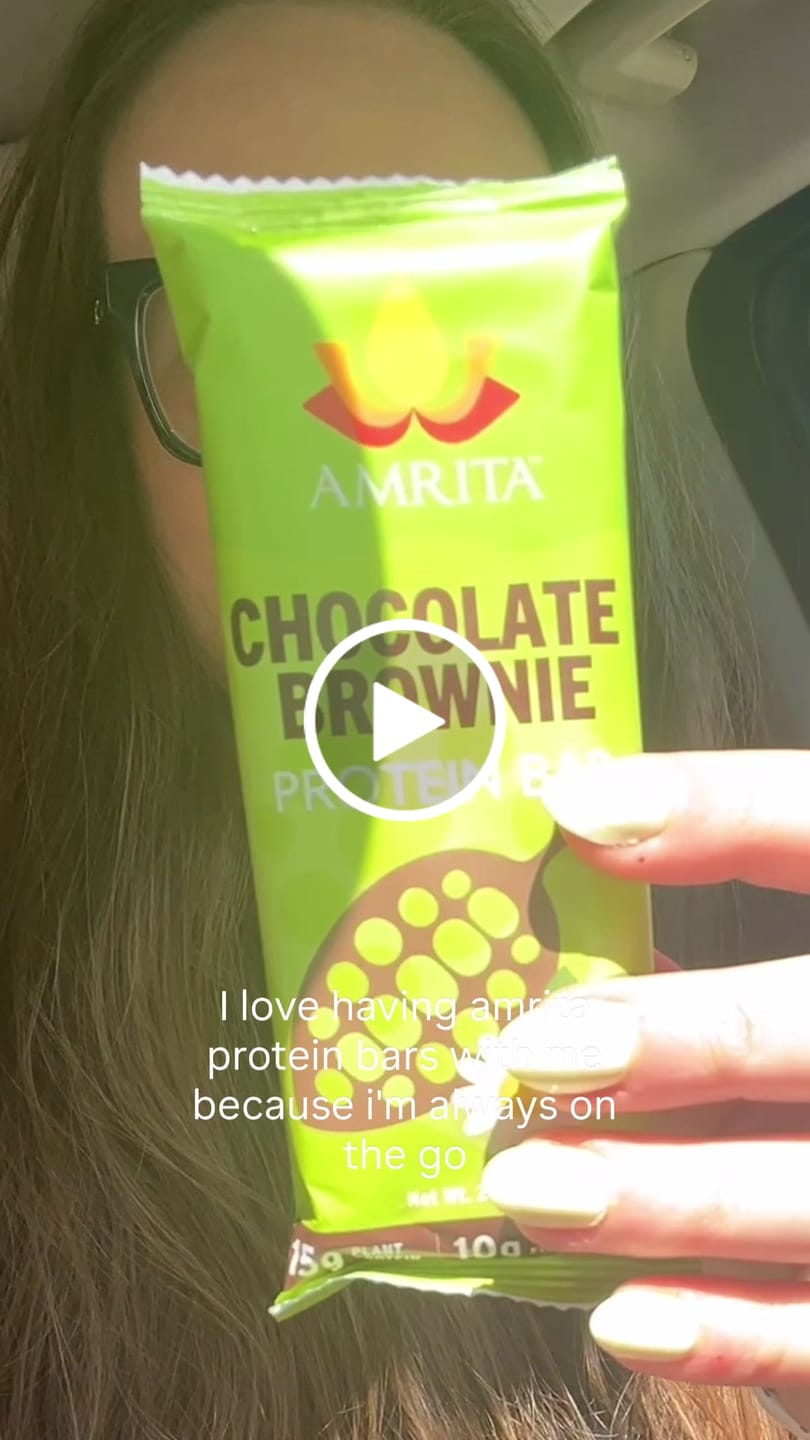 Customer video review of High Protein Bars Starter Pack