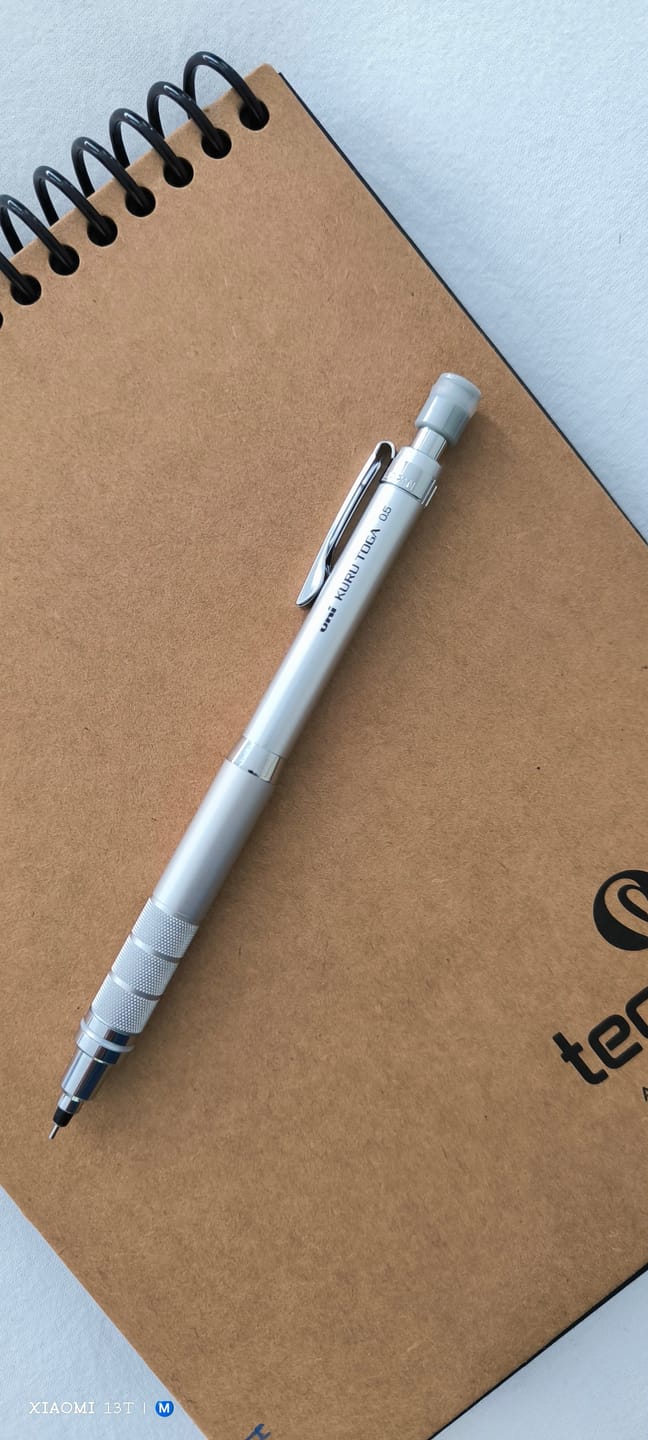 Customer photo review of Uni Kuru Toga - Portaminas Roulette 0,5 mm
