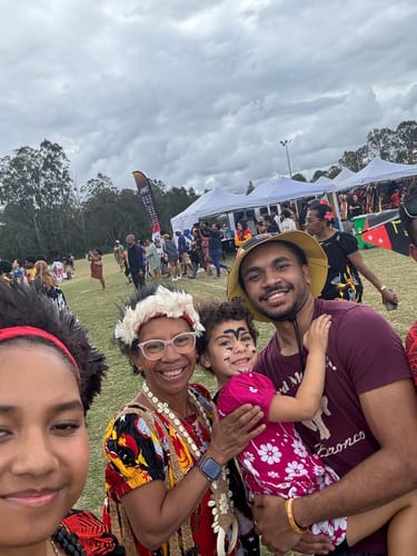 Customer photo review of Papua New Guinea Bucket Lid