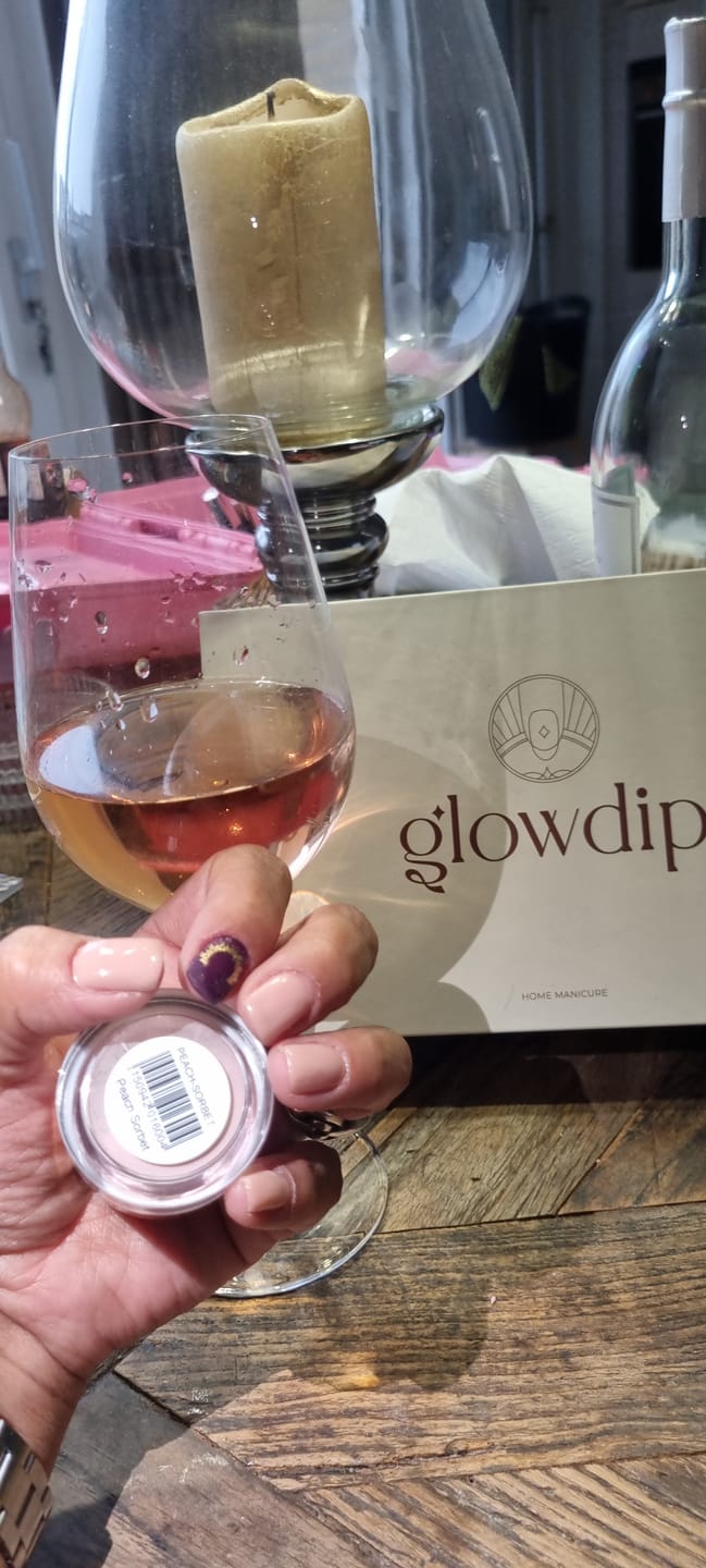 Customer photo review of Peach Sorbet Dipping Powder
