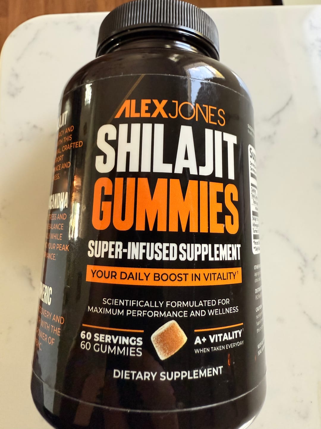Customer photo review of 🟢  Shilajit Gummies - Super-Infused Supplement