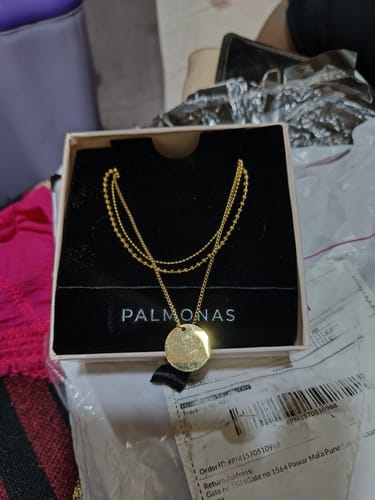 Customer photo review of Round Belle Three Layer Necklace