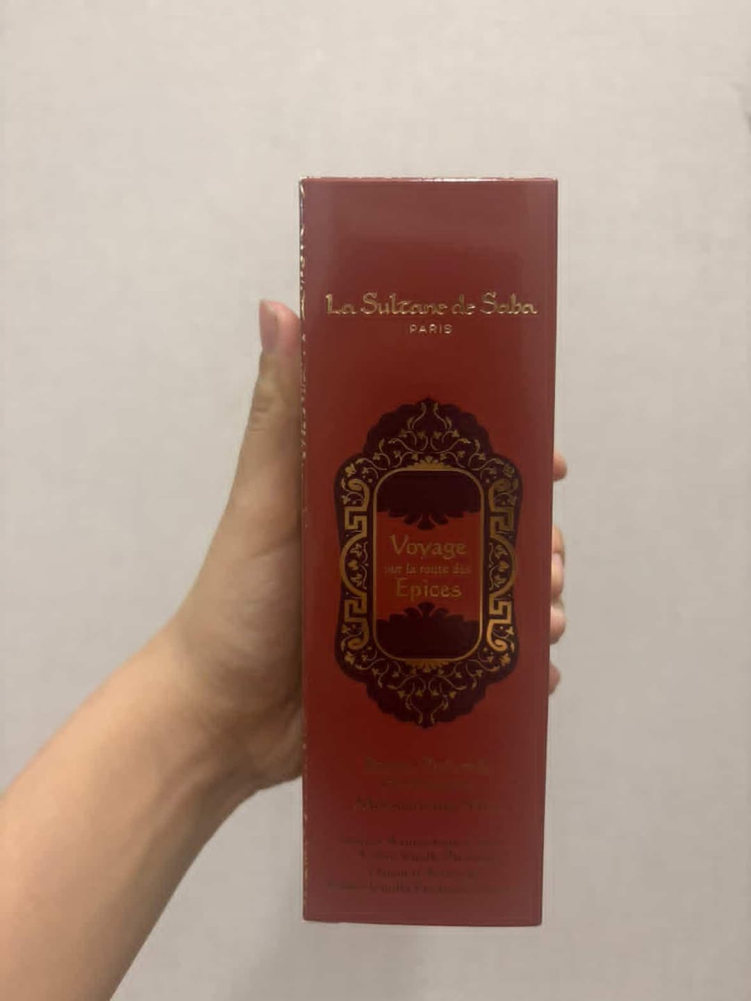 Customer photo review of Moisturizing Body Mist - Ayurvedic Treatment - Amber Vanilla Patchouli Journey To The Spices Route