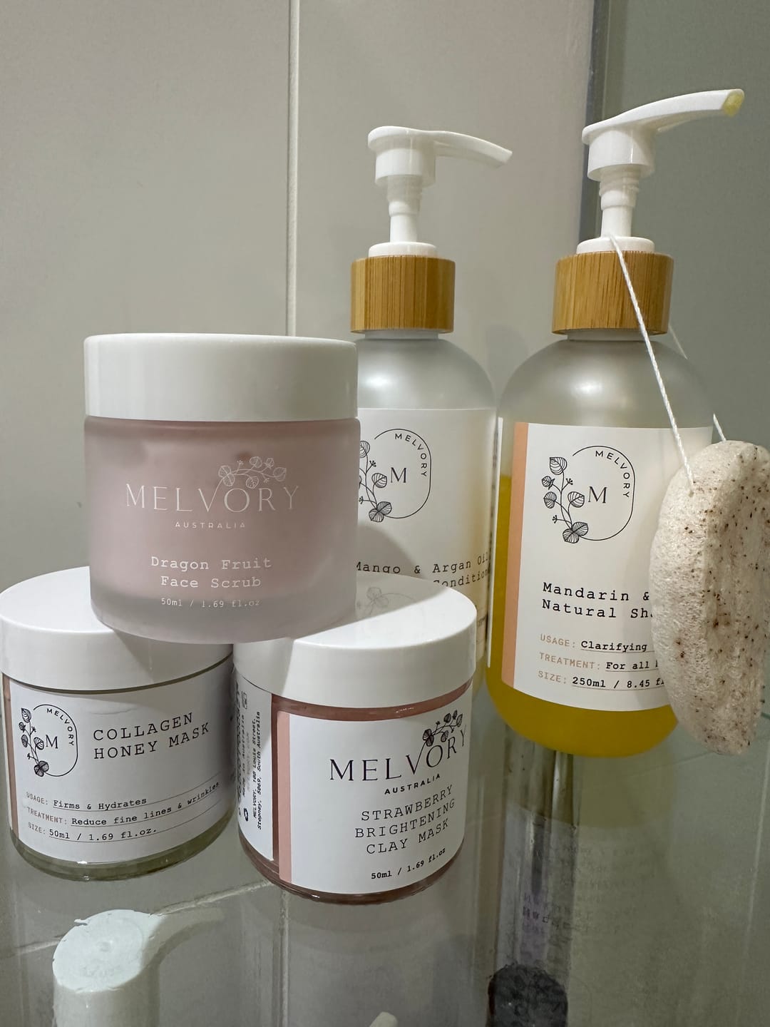Customer photo review of SHAMPOO & CONDITIONER BUNDLE