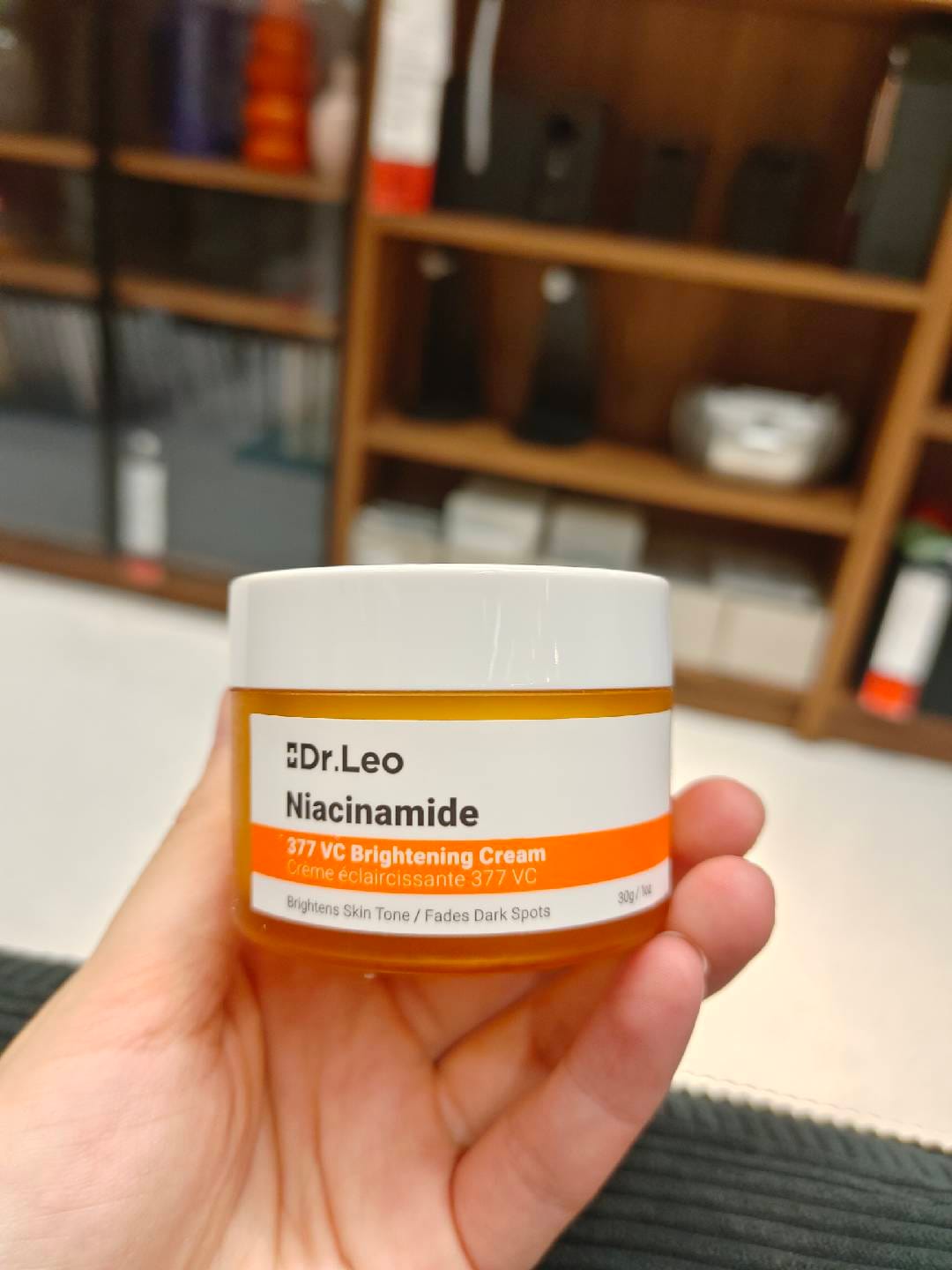 Customer photo review of Dr.Leo 377 VC Crema Blanqueadora y Antimanchas