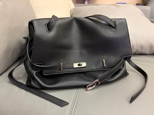 Customer photo review of Shoulder Bags - Miss Anti & NINIDO