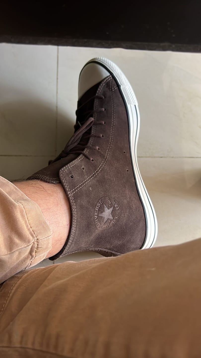 Customer photo review of Zapatillas Converse Chuck Taylor Hi SE Marrón