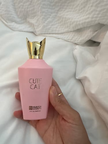 Customer photo review of Cute Cat Perfume for Unisex EAU De Parfum Spray, 3.4 Ounce (100ml)