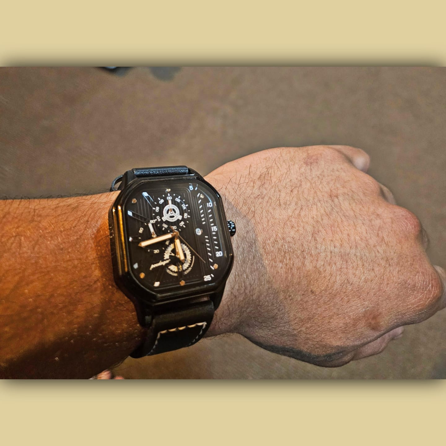 Customer photo review of Lucky Fours® Regal Cedar