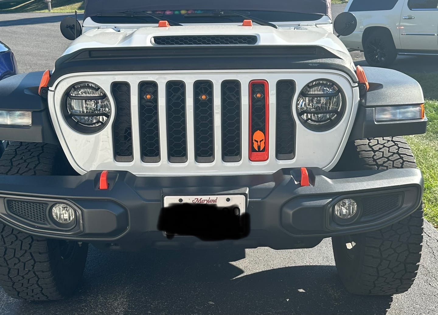 Customer photo review of Grille Inserts Color Matched for 18-23 Wrangler JL Gladiator JT