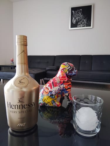 Customer photo review of Hennessy V.S. 1765 Cognac (2024 Gold Limited Edition)