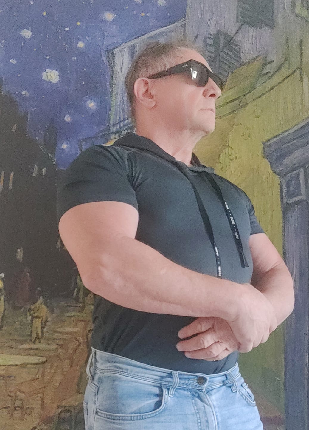 Customer photo review of Gymfit Muscle Hoodie T-shirt