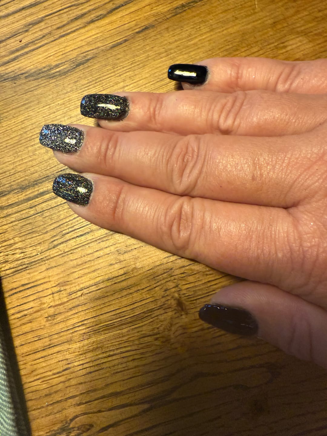 Customer photo review of Sapphire Black Dipping Powder