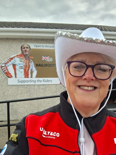 Customer photo review of Milwaukee Tools® x DUCATI® Teamwear Track Jacket