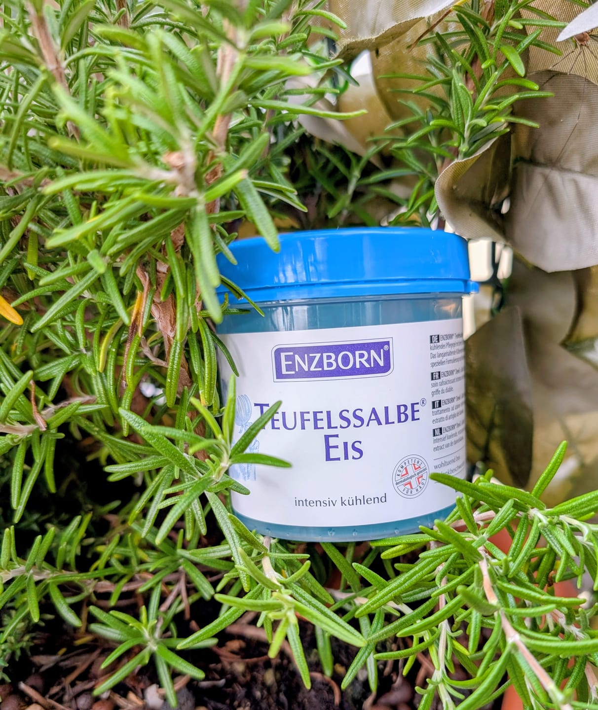 Customer photo review of ENZBORN Teufelssalbe Eis 200 ml Dose