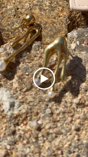 Customer video review of Golden Reef