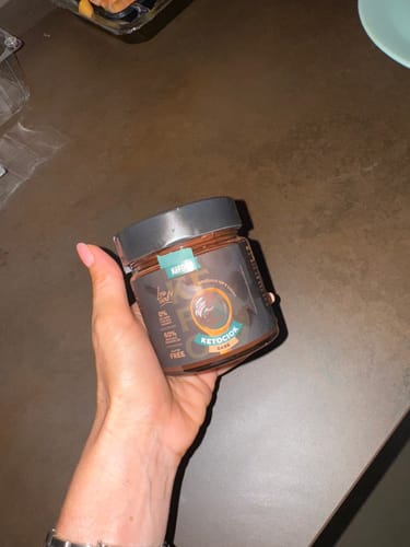 Customer photo review of KETOCIOK DARK 250G CREMA SPALMABILE NOCCIOLE IGP SENZA DOLCIFICANTI