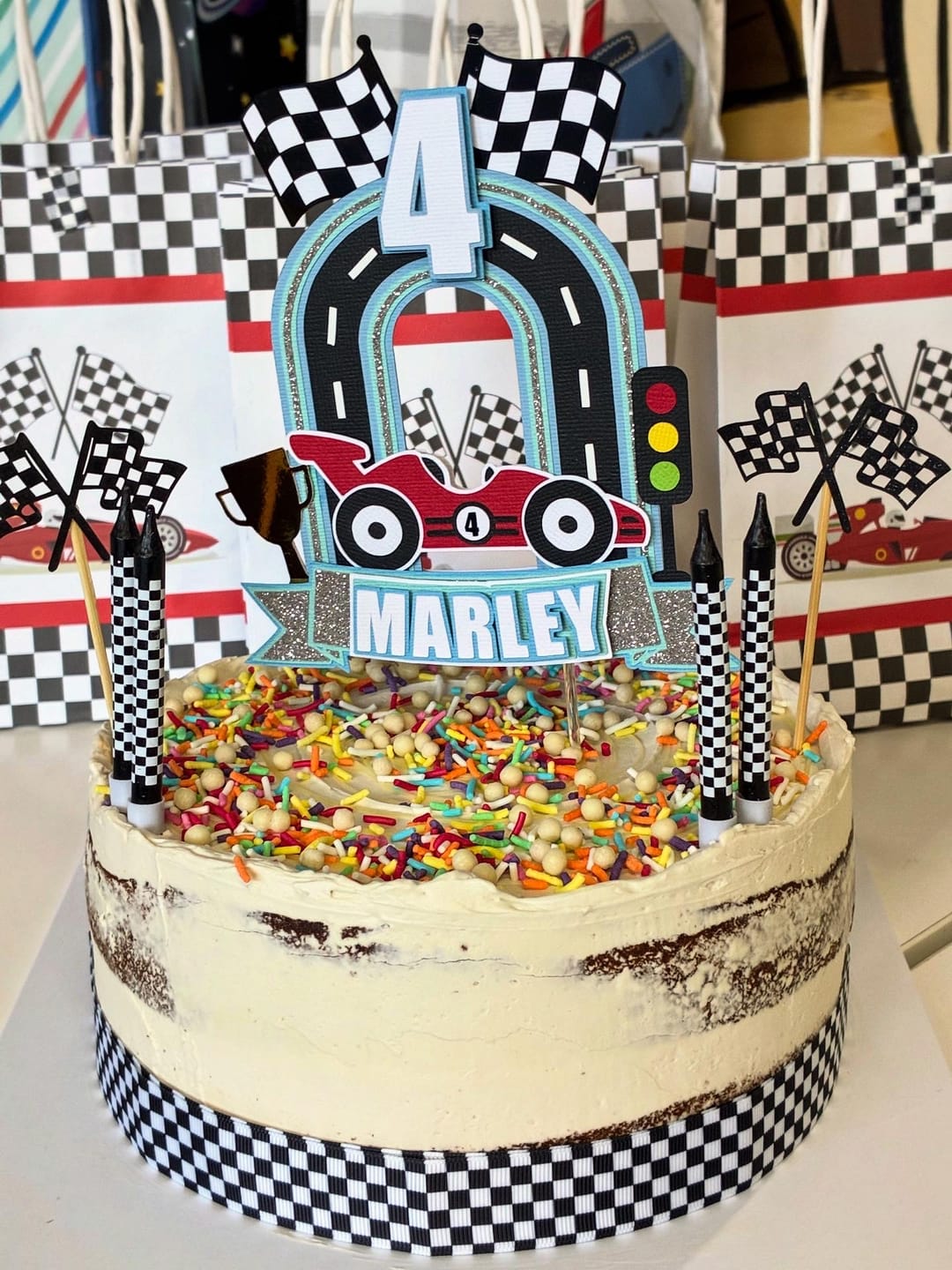 Customer photo review of funfetti cake