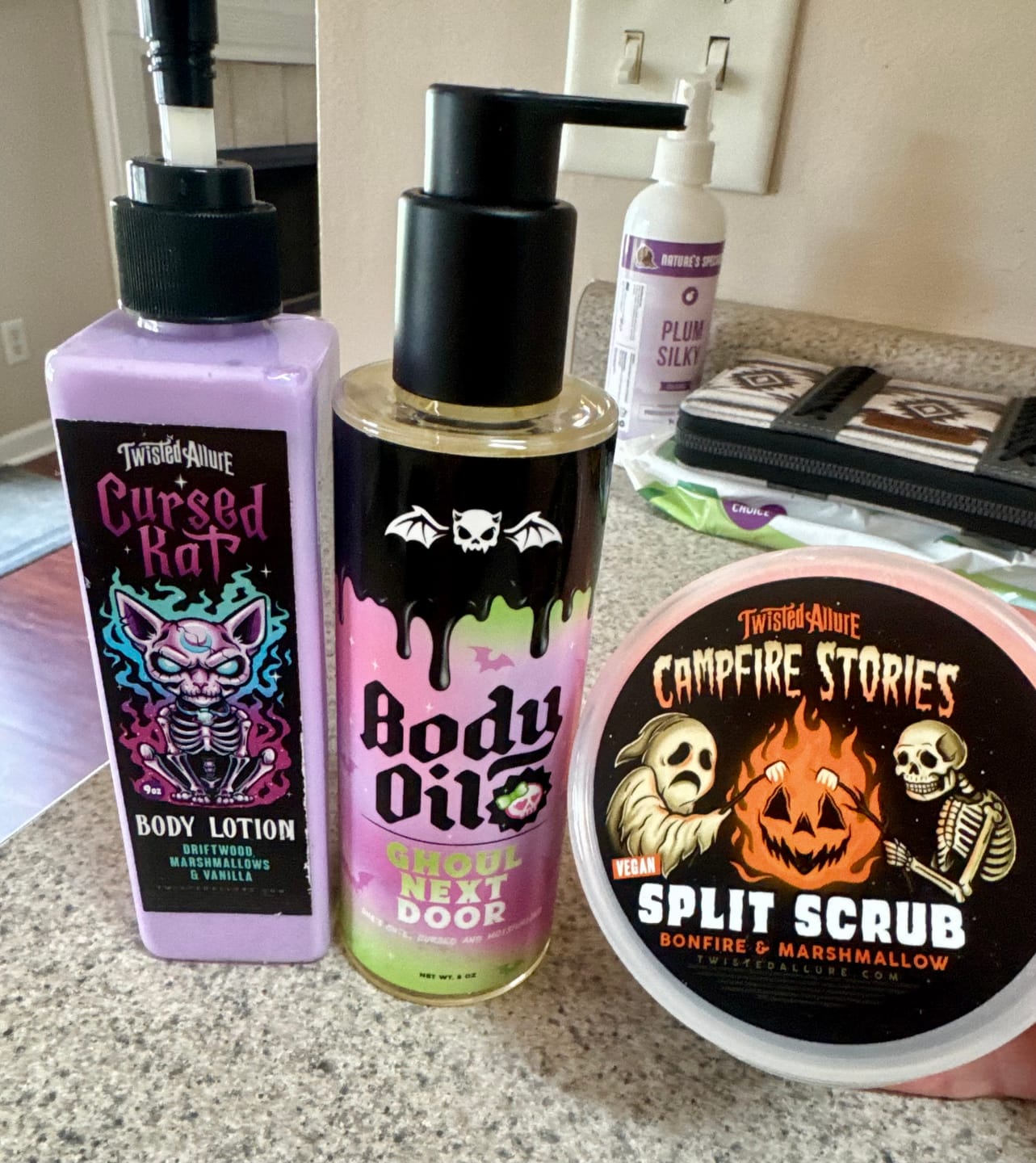 Customer photo review of Cursed Kat Body Lotion