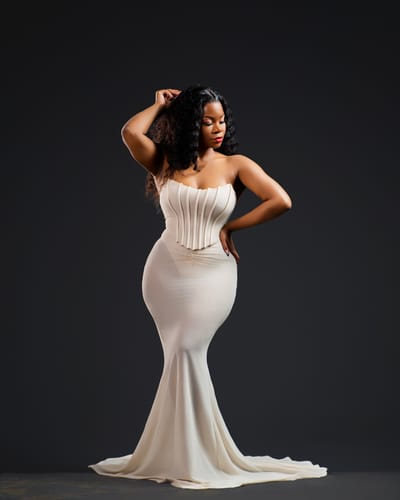 Customer photo review of Combo: The Kemi Curs 13a Factory Made 24inch and The Ayomi 26inch Straight Full Frontal