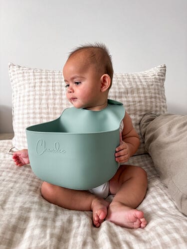 Customer photo review of Green Chundee Bib