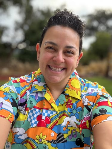 Customer photo review of Disney "Dreamland Drip" – Women's KUNUFLEX Short Sleeve Shirt