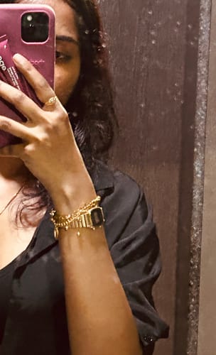 Customer photo review of Hearts All Over Bracelet