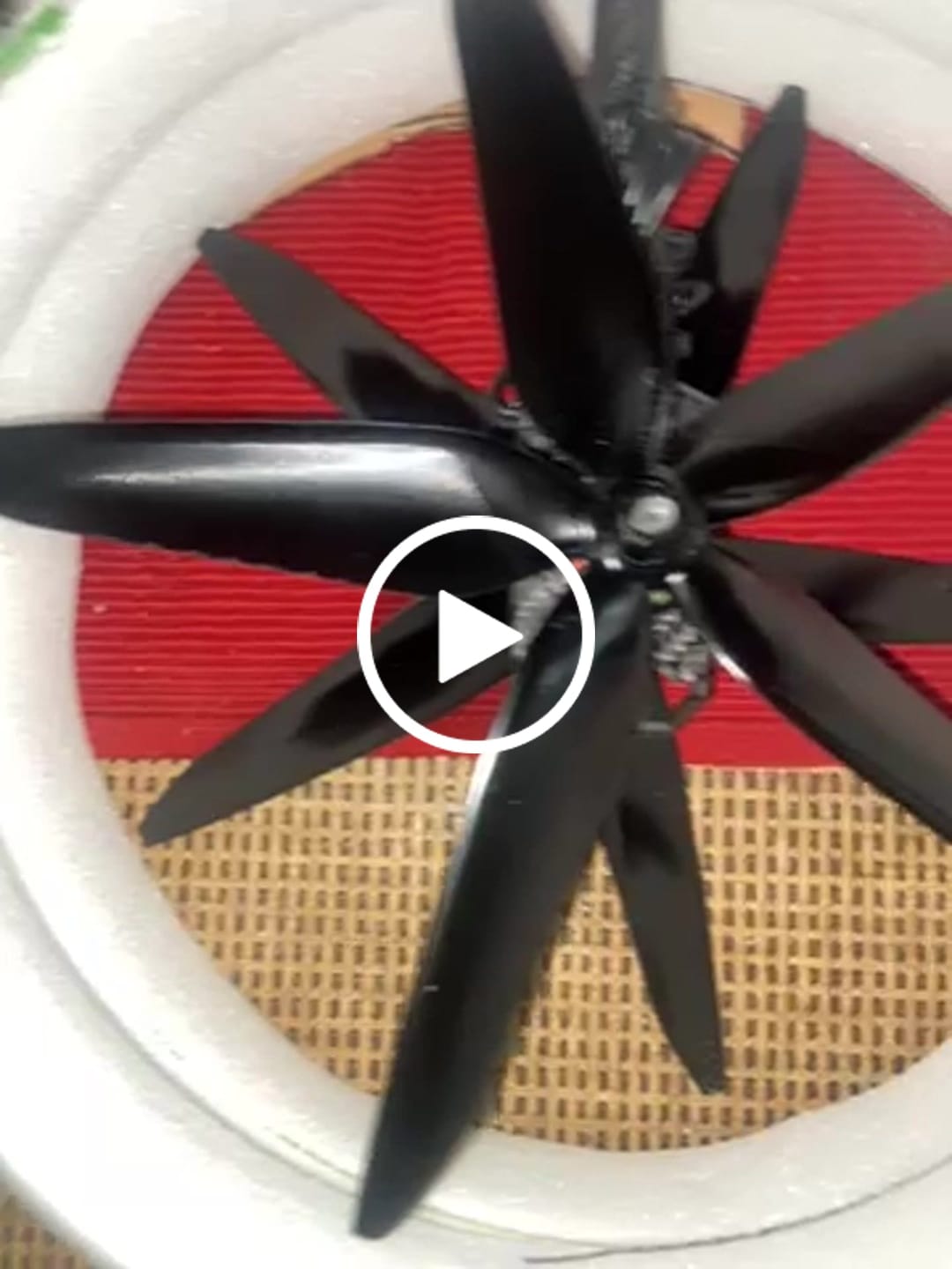 Customer video review of 5X Power - 10x9 Propeller (CW) Rev./Pusher Black