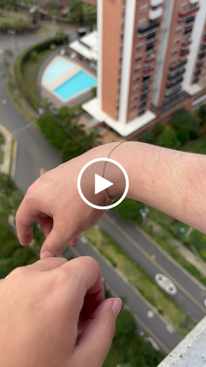 Customer video review of Pulseras Figaro en Oro laminado 18k Para Pareja