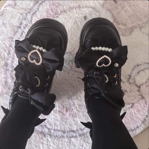 Customer photo review of Original deep-cut platform shoes