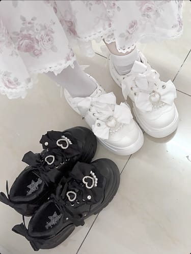 Customer photo review of Original deep-cut platform shoes