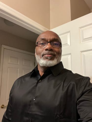 Will J. review of Wrinkle-resistant Cotton-Lycra Shirt - Navy image 1 out of 1