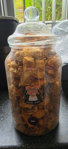 Customer photo review of BBQ Flavour Pork Scratching Jar