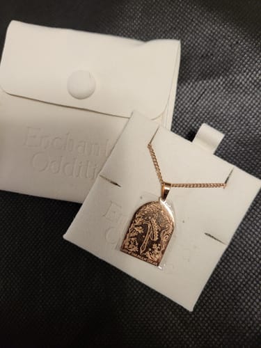 Customer photo review of Folk of the Air Necklace