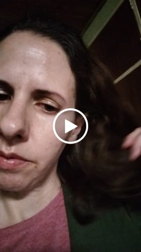 Customer video review of Kerastase Gloss Absolu Glaze Drops Anti-Frizz Hair Oil 45ml