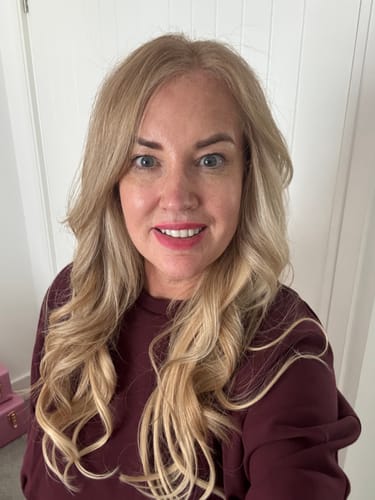 Customer photo review of Remy Human Hair Invisible Wire Extension - Summer Blonde